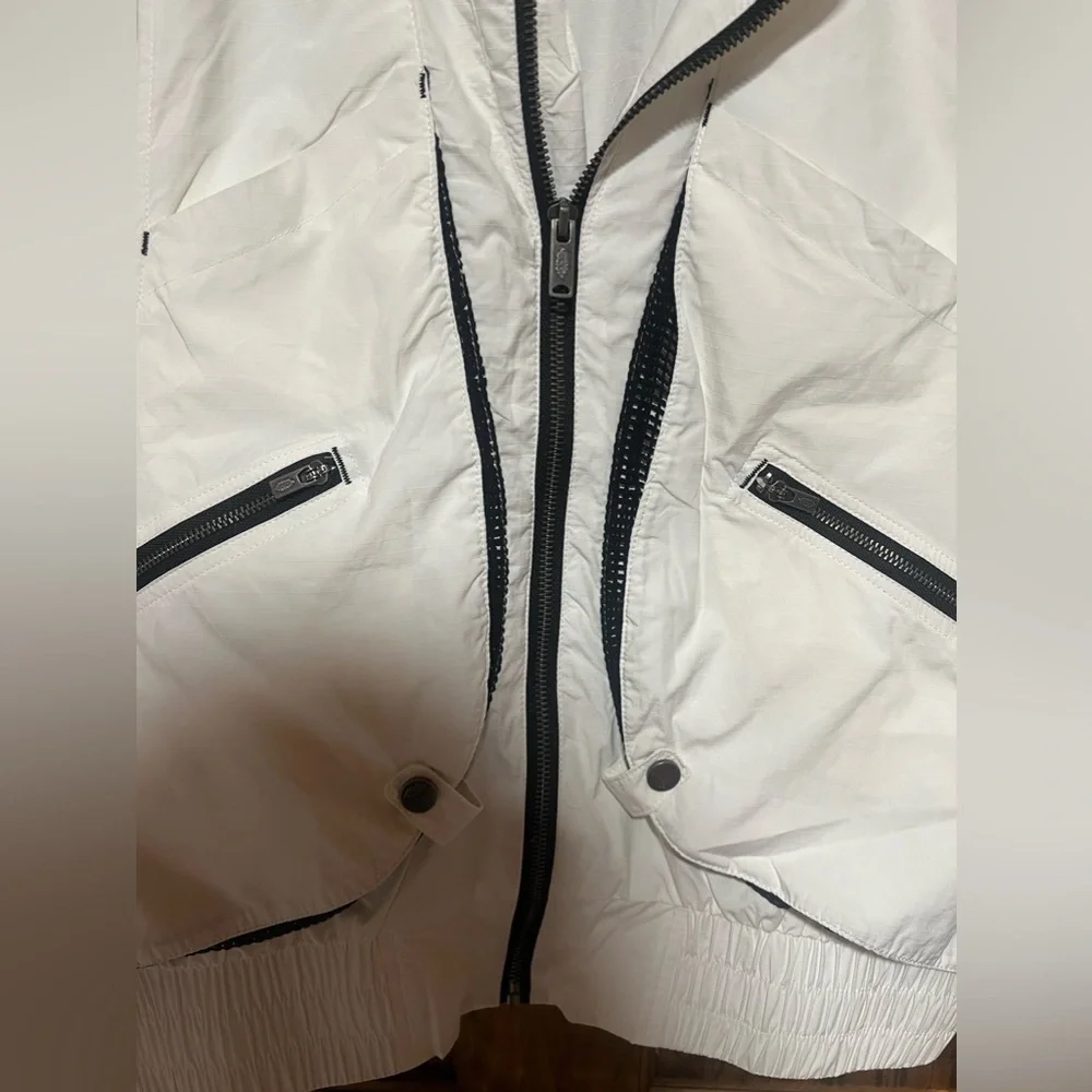 NWOT Free People Off The Grid Vest, White/Black, Size Medium - Picture 5 of 9